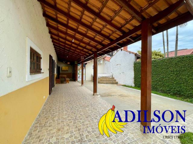 #560 - Casa para Venda em São Sebastião - SP