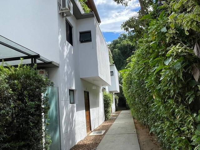 Casa para Venda em São Sebastião - 2