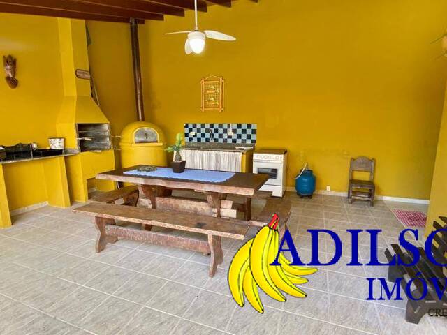 #577 - Casa para Venda em São Sebastião - SP